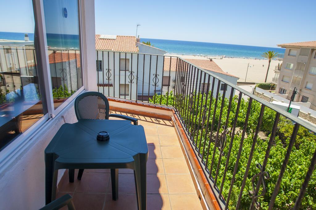 Hotel Comarruga Platja المظهر الخارجي الصورة