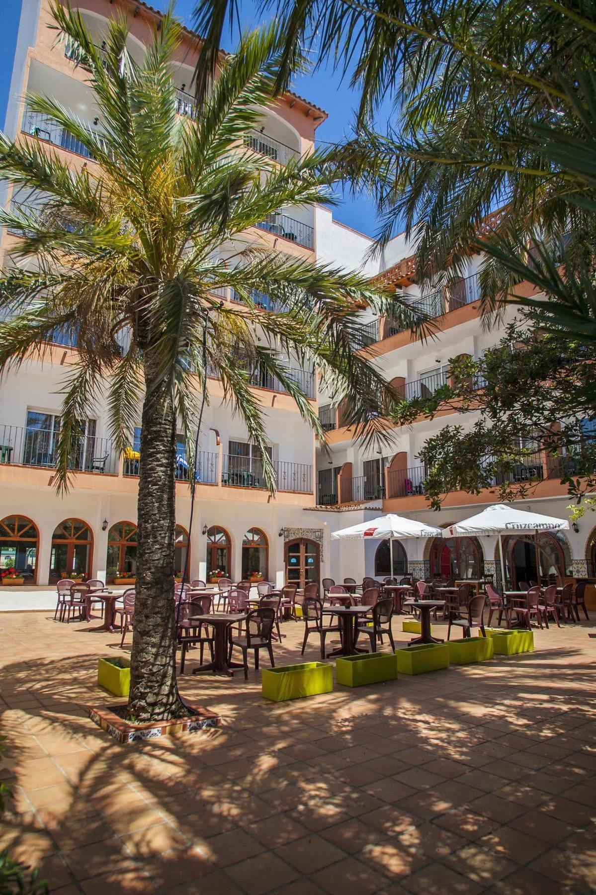 Hotel Comarruga Platja المظهر الخارجي الصورة